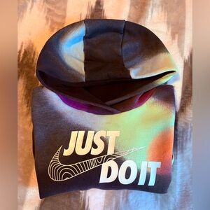 Boys Nike Black and White Logo Tag